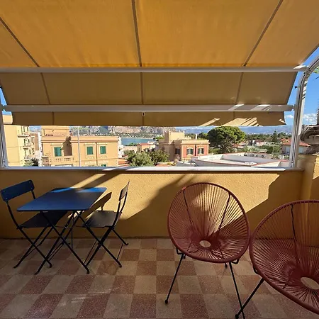 Le Lunette House 度假居 *