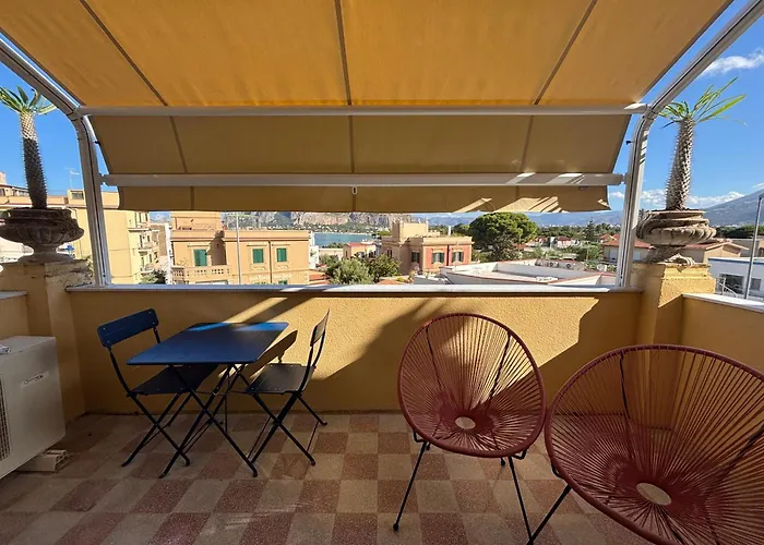 Le Lunette House 度假居 *